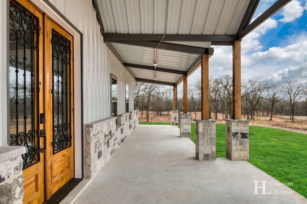 Springtown, TX Barndominium by HL Custom Homes - Exterior 5