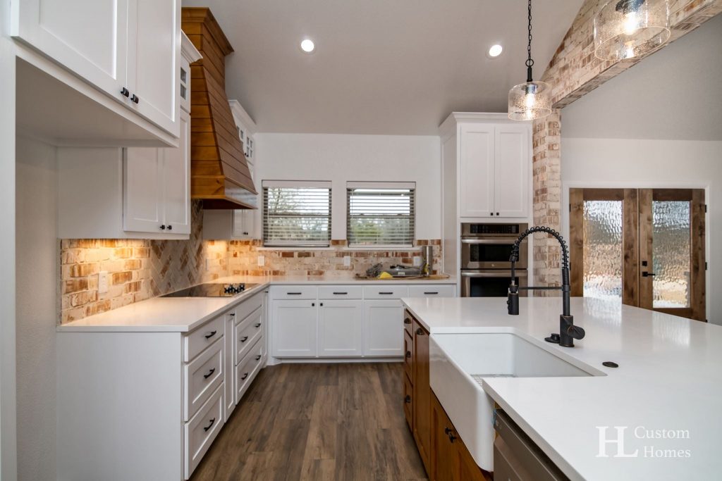 Springtown, TX Barndominium by HL Custom Homes - Interior Kitchen 7
