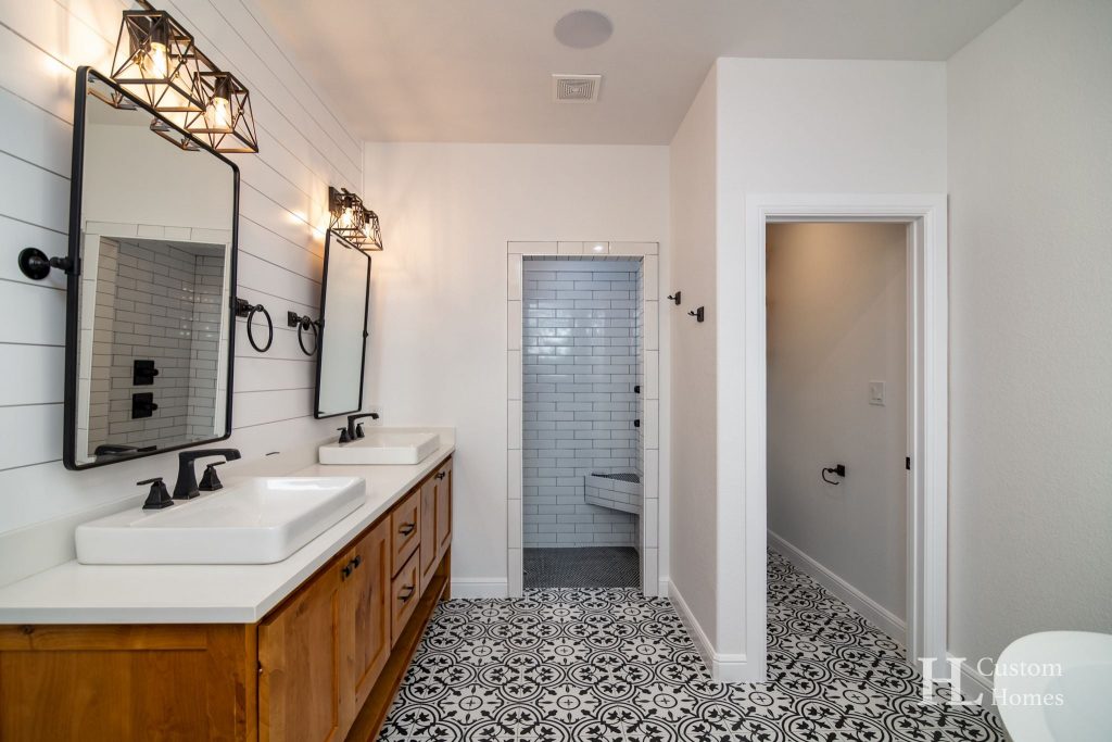 Springtown, TX Barndominium by HL Custom Homes - Interior Master Bathroom 1