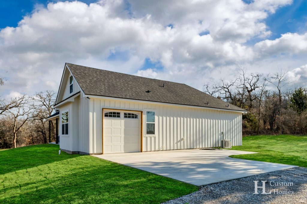 Chico, TX Barndominium by HL Custom Homes - Garage 
