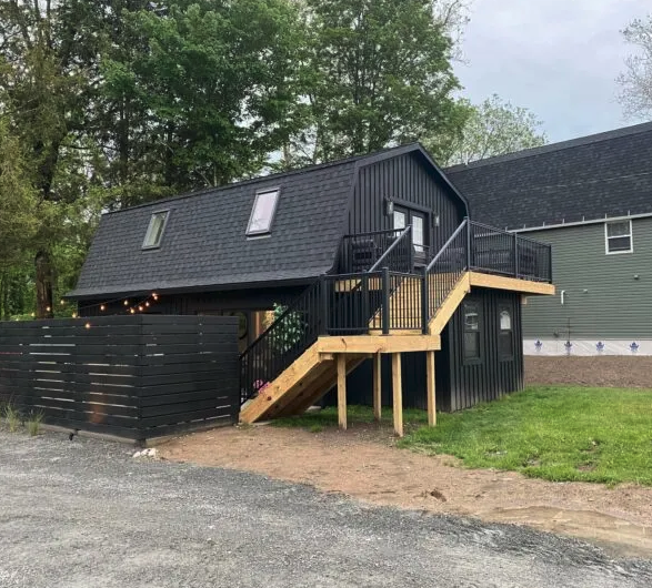 build a barndominium in Alaska black exterior