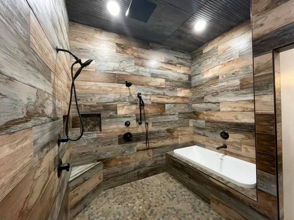 Rayville, TX Barndominium for Braxton Morris - Shower Room 1