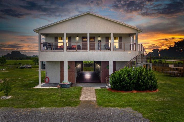 Okeechobee Florida Barndominium Exterior View